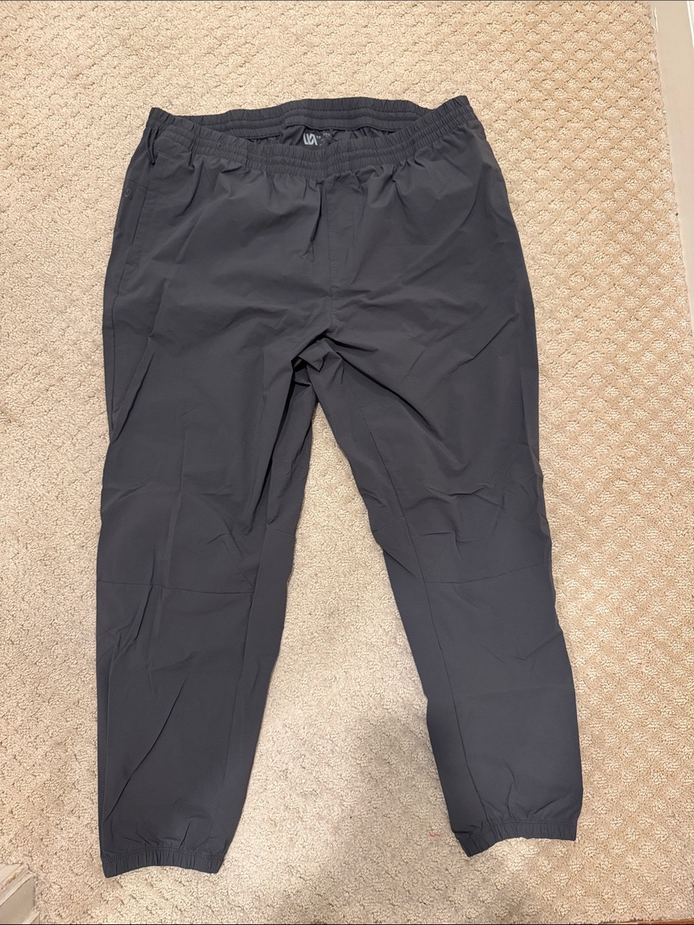 VRST Men's Dark Gray Athletic Jogger Pants